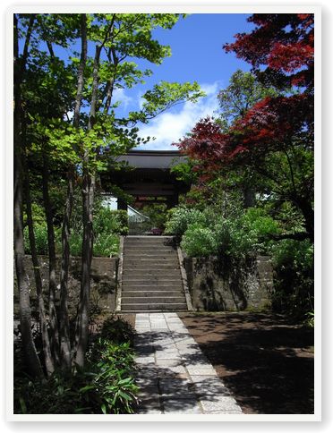 鎌倉　海蔵寺〜銭洗弁財天〜佐助稲荷神社_e0017161_16475872.jpg