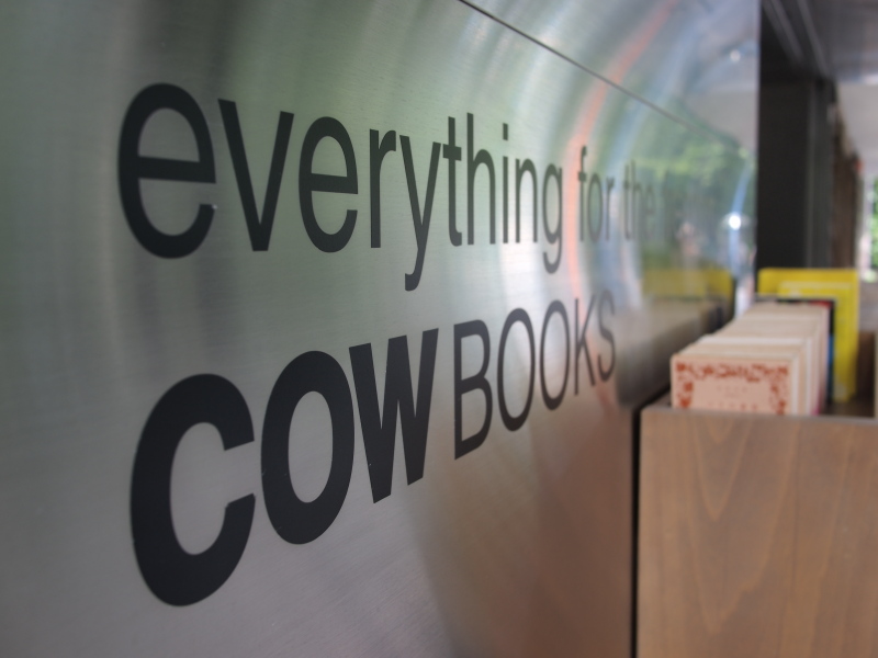 COW BOOKS_a0152418_2214069.jpg