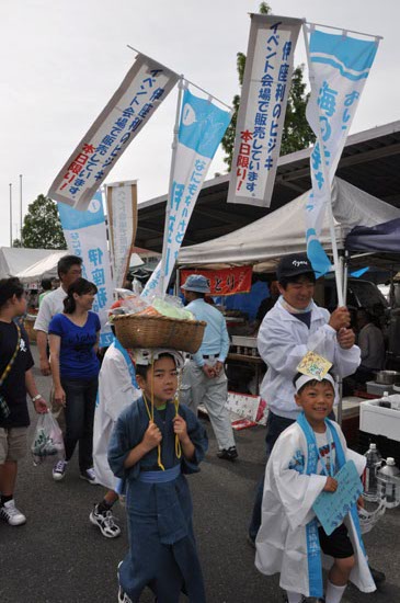 これぞ最高の教育!漁村・伊座利の取り組み_e0171573_215109.jpg