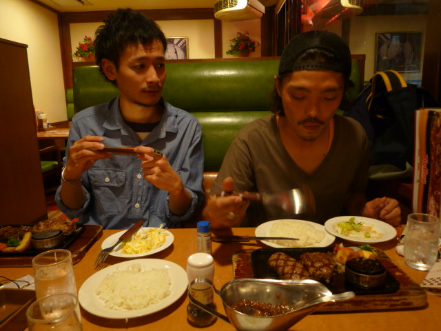 週末の男飯は楽しい。_f0180307_18223361.jpg