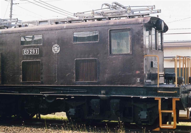 煙突、富士山、小さな電車　１１_c0082066_0334024.jpg