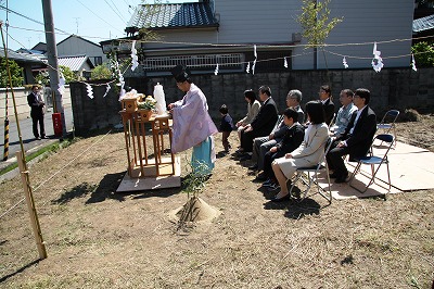 地鎮祭　＆　着工式　＆　上棟式　＆　構造見学会　＆　工場見学会_f0188225_17163015.jpg