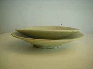standard dishes~阿南さんのリム皿、正島さんの粉引皿_b0132444_21462019.jpg