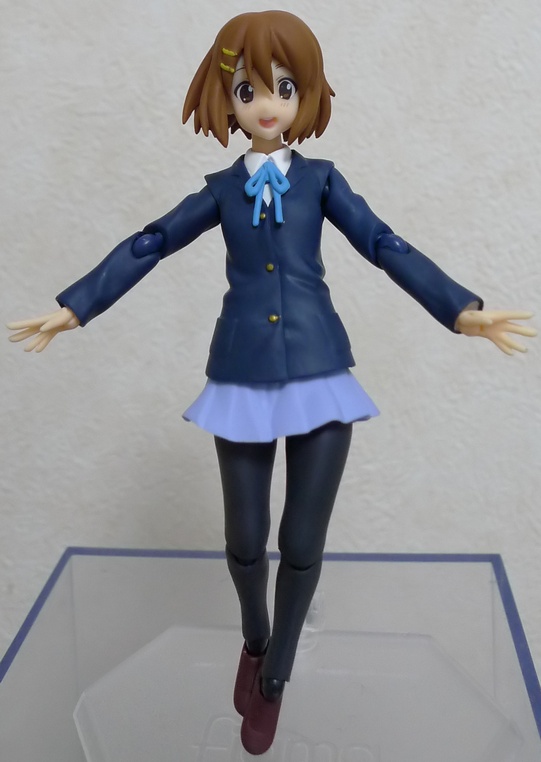 figma 平沢唯 制服ver._a0066669_2356775.jpg