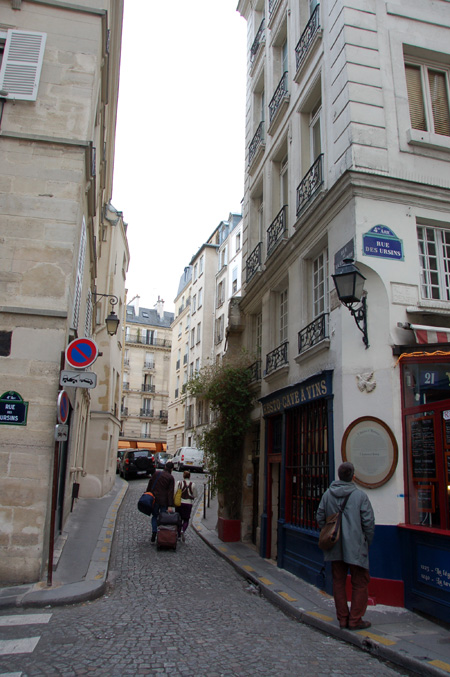 Rue de la Colombe_e0082110_0533792.jpg