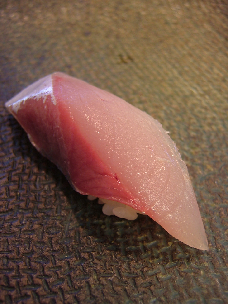 タコの煮たが＆平目の刺身！_c0110051_18144454.jpg