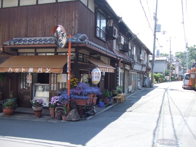 Sumiyoshi Road near Sumiyoshi Shrine_e0046748_17385142.jpg