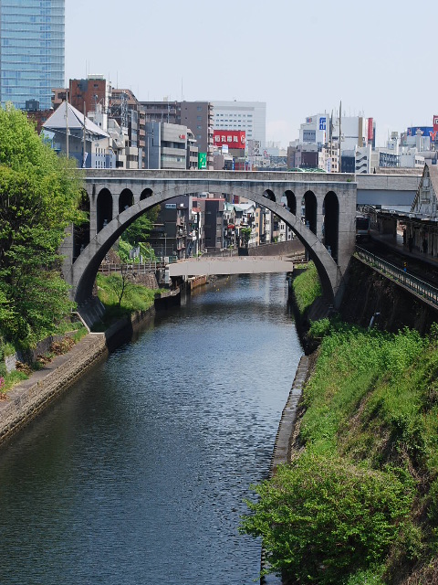 東京お茶の水の聖橋(昭和モダン建築探訪)_f0142606_1956777.jpg