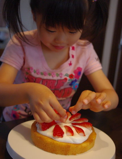 子供と一緒に作る デコレーションケーキ Cafeごはん ときどきおやつ