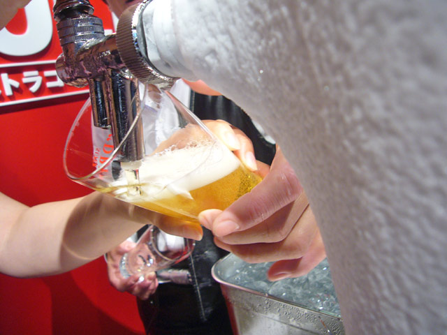 2010年ASAHI SUPER DRY EXTRA COLD BAR TOKYO_a0016730_14223592.jpg