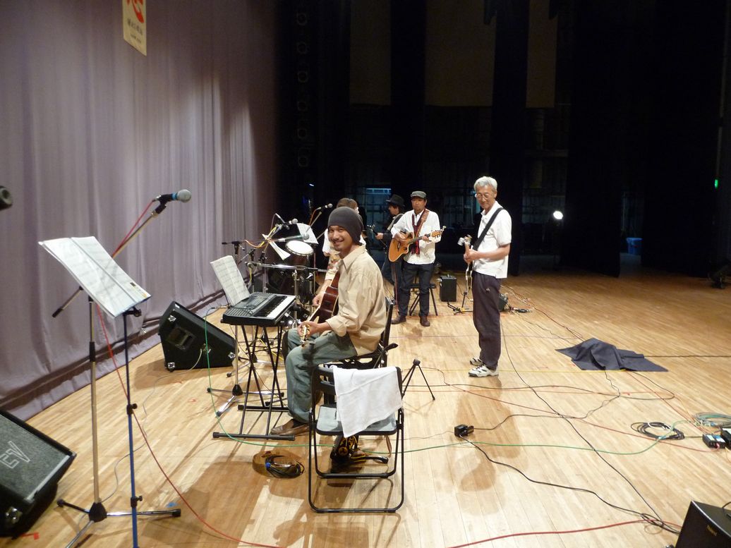 6月12日ライブ報告_d0063599_0193546.jpg