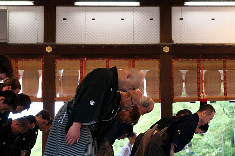 雨の東山　１　　20100613_a0050572_023474.jpg