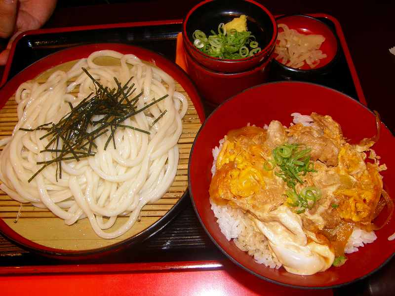 宮古島ダイビング、移動1日目　うどん「杵屋」_c0118393_19194796.jpg