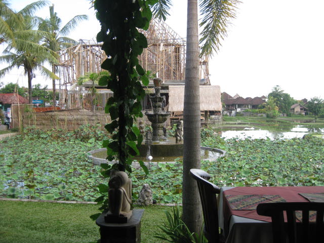 f0234427_2353669.jpg