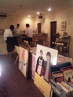 ひさかたぶり、近場カフェ☆_c0131063_21434413.jpg