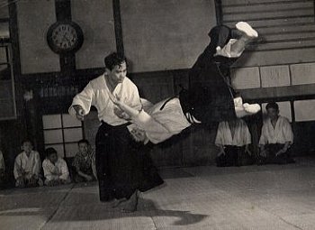 第48回 全日本合気道演武大会 その1_f0019563_11151656.jpg