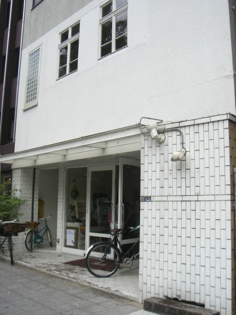 堀江。_a0164280_2274943.jpg