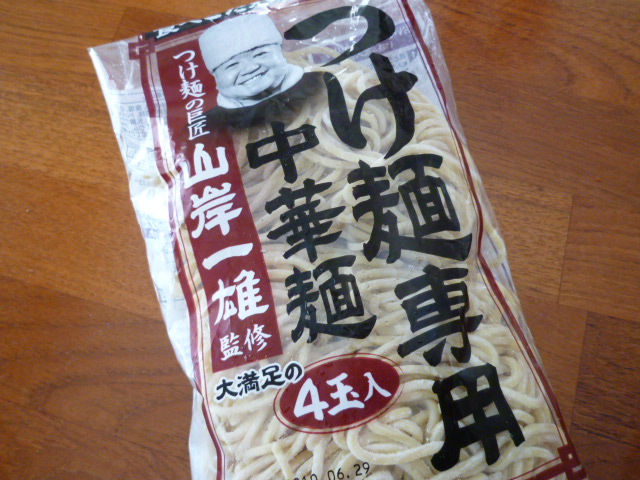 つけ麺専用中華麺_a0116902_1305270.jpg