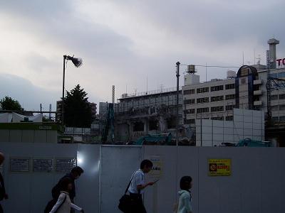 さよなら交通博物館 建物の解体状況(8) 5月下旬~6月上旬篇_f0030574_1157324.jpg