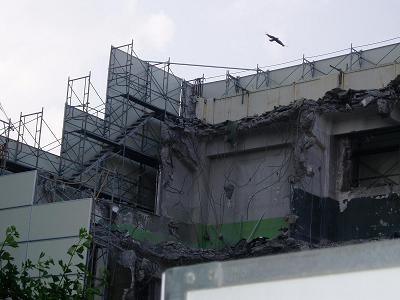 さよなら交通博物館　建物の解体状況(8) 5月下旬～6月上旬篇_f0030574_22255246.jpg
