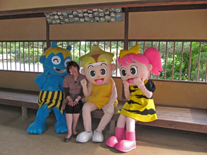 6月17日 ももっち うらっち 優しい青鬼さん 後楽園広報スタッフ奮闘記