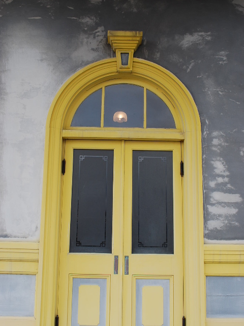 旧函館区公会堂(函館の建築再見)_f0142606_141447.jpg