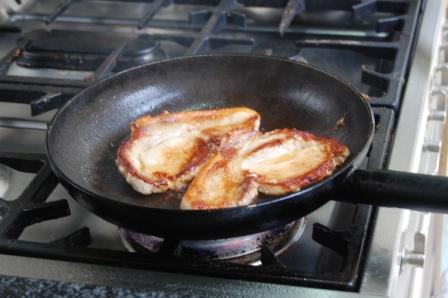 さっぱり豚のお酢照り焼きサラダ丼_d0104926_2215364.jpg