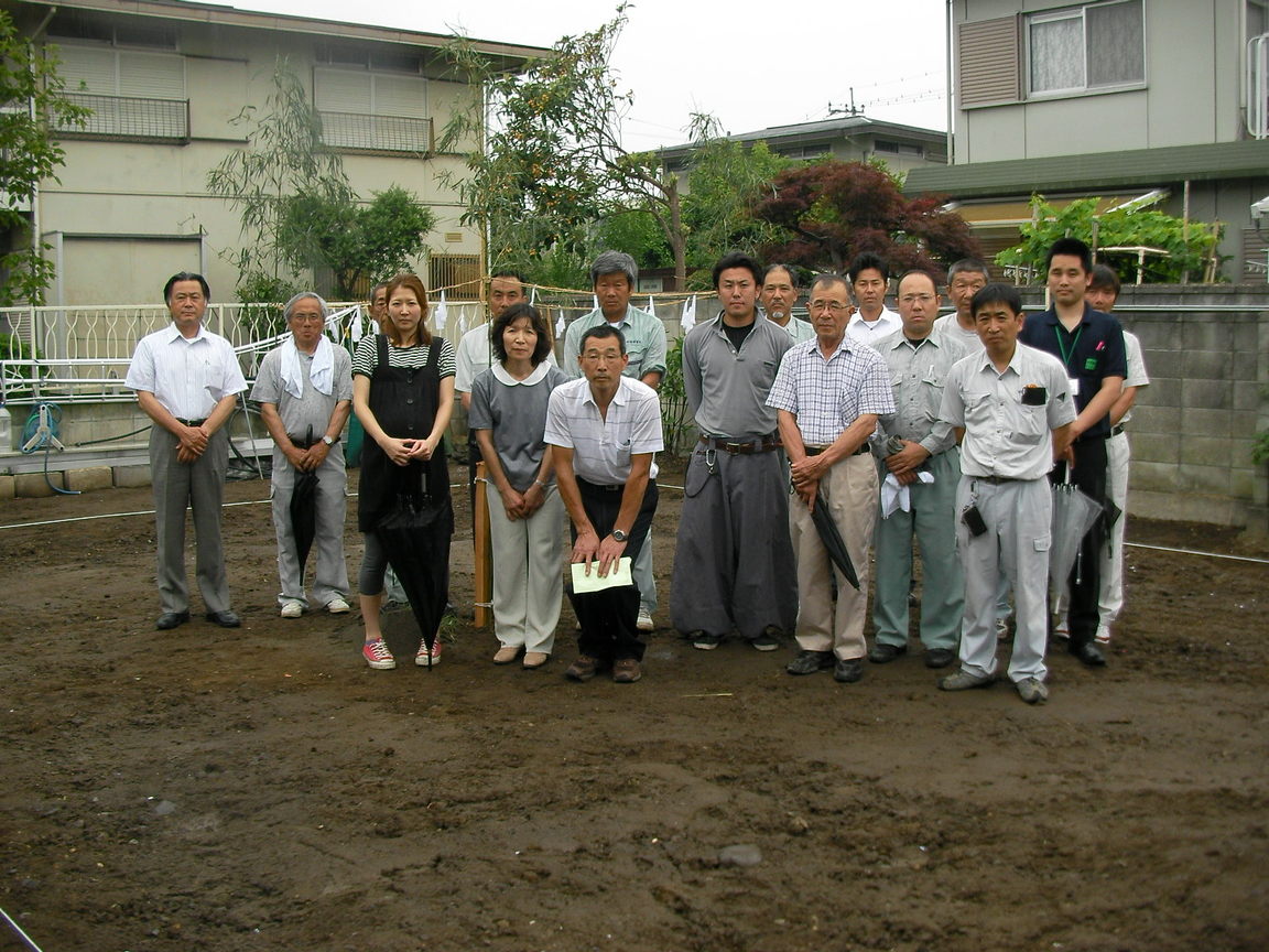 地鎮祭&着工式_c0066693_1754197.jpg