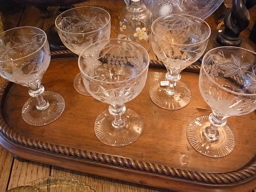 あのピッチャーのセットグラスです......._d0127182_17572522.jpg