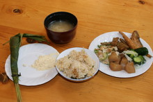 本格派・炭焼き体験・窯入れ(その2)_e0061225_1383844.jpg