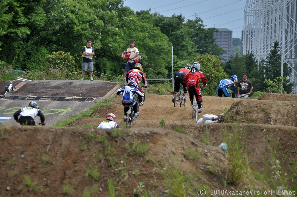 ２０１０JOSF緑山６月定期戦VOL1：BMXエリート決勝_b0065730_20441932.jpg