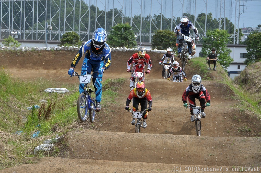 ２０１０JOSF緑山６月定期戦VOL1：BMXエリート決勝_b0065730_20455059.jpg