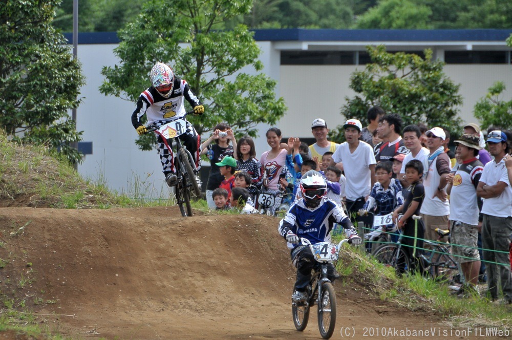 ２０１０JOSF緑山６月定期戦VOL1：BMXエリート決勝_b0065730_20492871.jpg