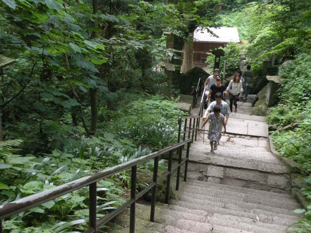 ６月２０日　山寺（立石寺）によりました。_f0117041_23134427.jpg