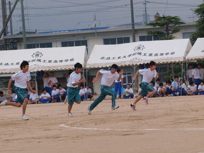 高校の体育祭_c0116915_043910.jpg