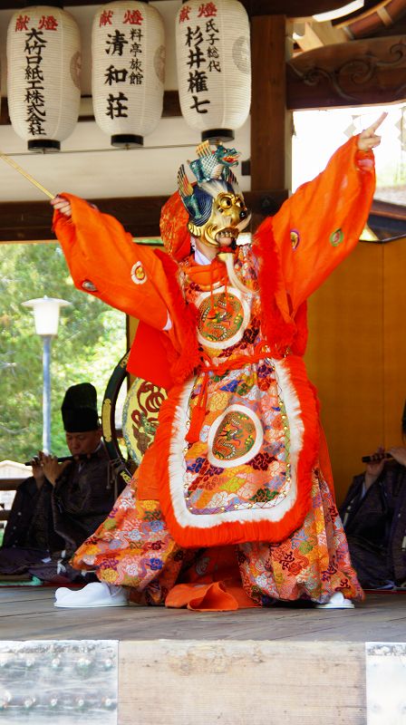 紫陽花祭 雅楽、舞楽奉納 （伏見 藤森神社 ） (2010年06月21日)_c0119555_22483330.jpg