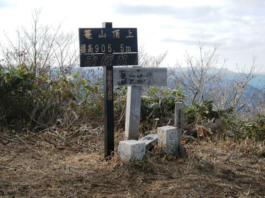 半年ぶり鳥取・智頭町の篭山_b0185573_544594.jpg