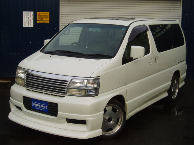 エスティマ アエラス・入庫しております!!(新川店)_c0161601_19434525.jpg