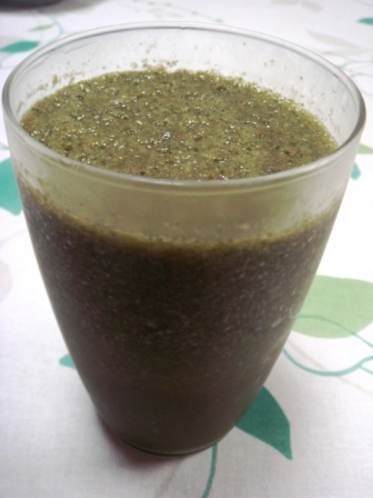 GREEN SMOOTHIE FOR 19/30 DAY_e0152637_20323153.jpg