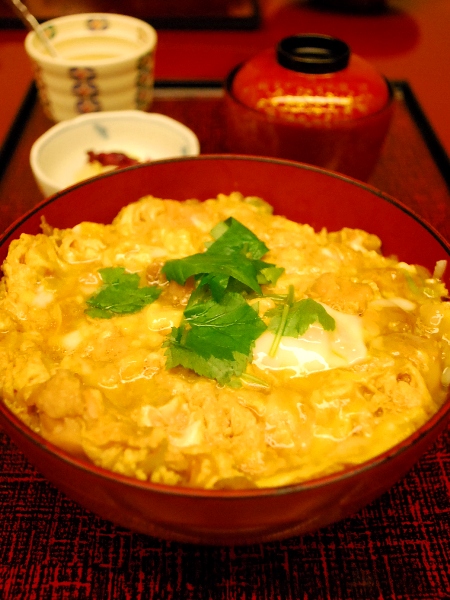 神楽坂 別亭・鳥茶屋の親子丼_c0177814_19285625.jpg