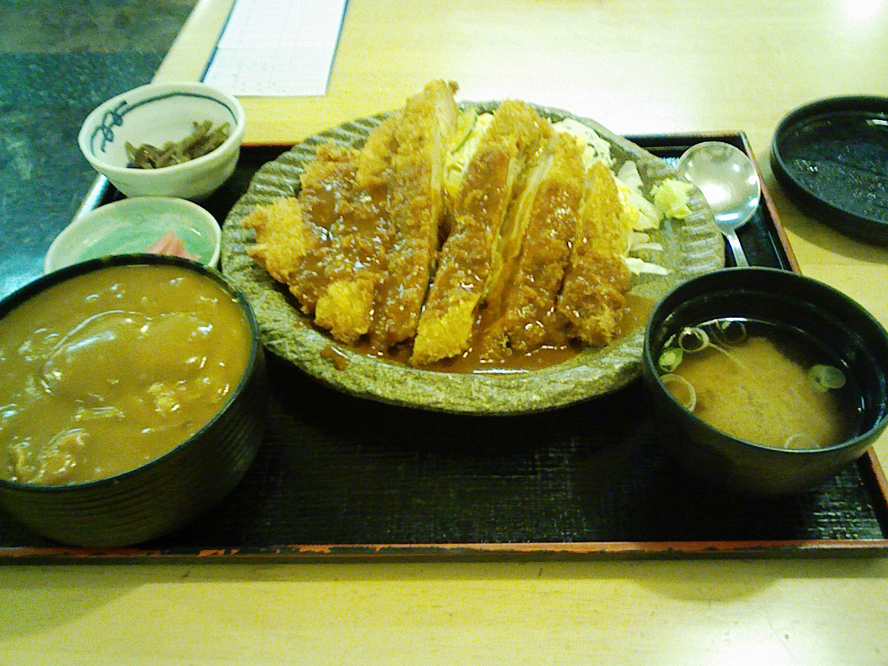 悲しい昼食（後編）。_a0138219_8432262.jpg