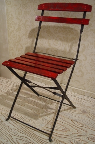 アウトドア用ストーブ』 赤ペンキの古い椅子 - technicomm.qc.ca