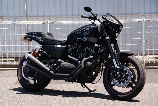 XR 1200 ワンオフカウル : custom factory noys blog