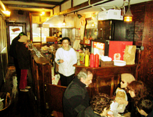 NY No.1のフライドポテトのお店－Pommes Frites_b0007805_873057.jpg