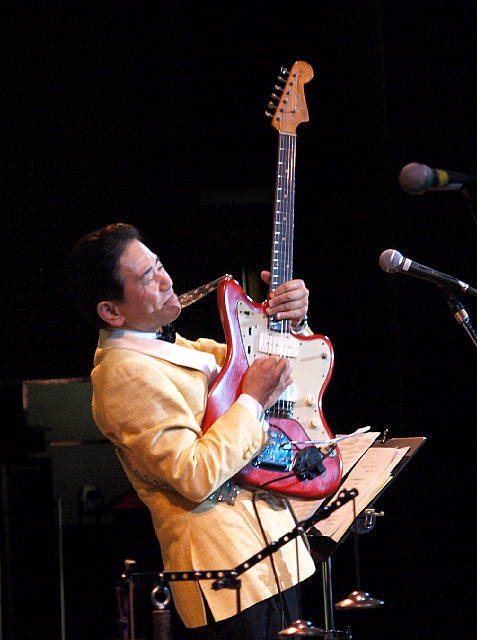 井上陽水さんのレパートリーを歌いました。_e0119092_9352236.jpg