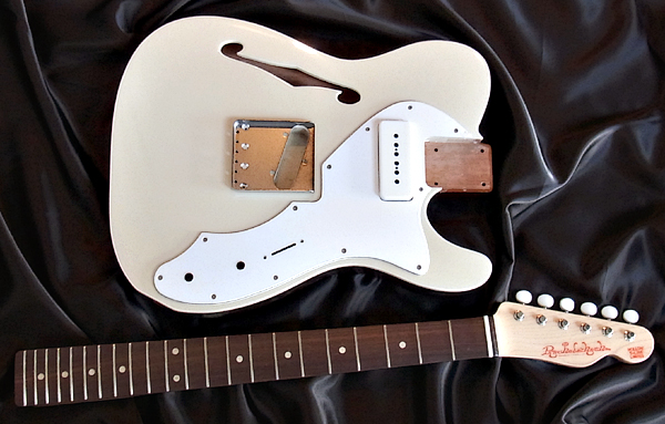 「BEIGE PEARL MICAのHOLLOW T-LINE」塗装完了!!!!!_e0053731_21205368.jpg