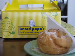 Beard Papa\'sのシュークリーム_a0165953_10464258.jpg