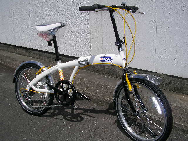 OUTDOORの折り畳み自転車_b0189682_1083112.jpg