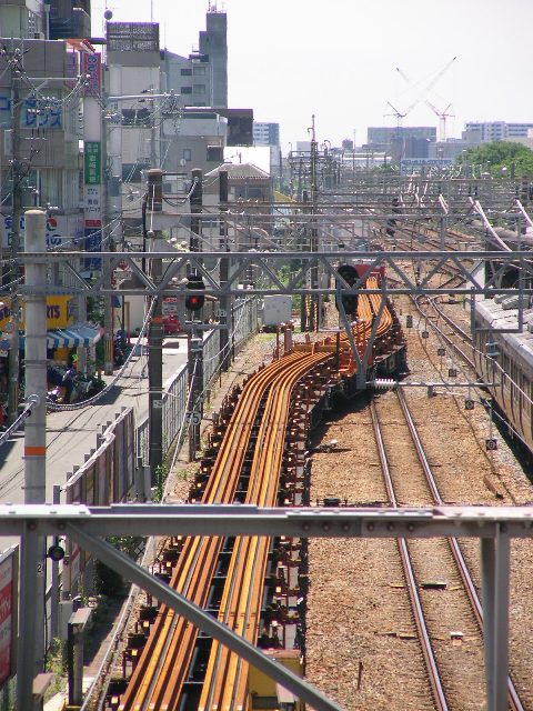 レールは曲がるよ ぐにゃぐにゃと_a0066027_16245675.jpg