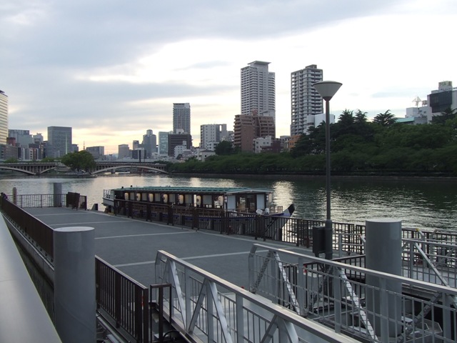 e0046748_1656532.jpg